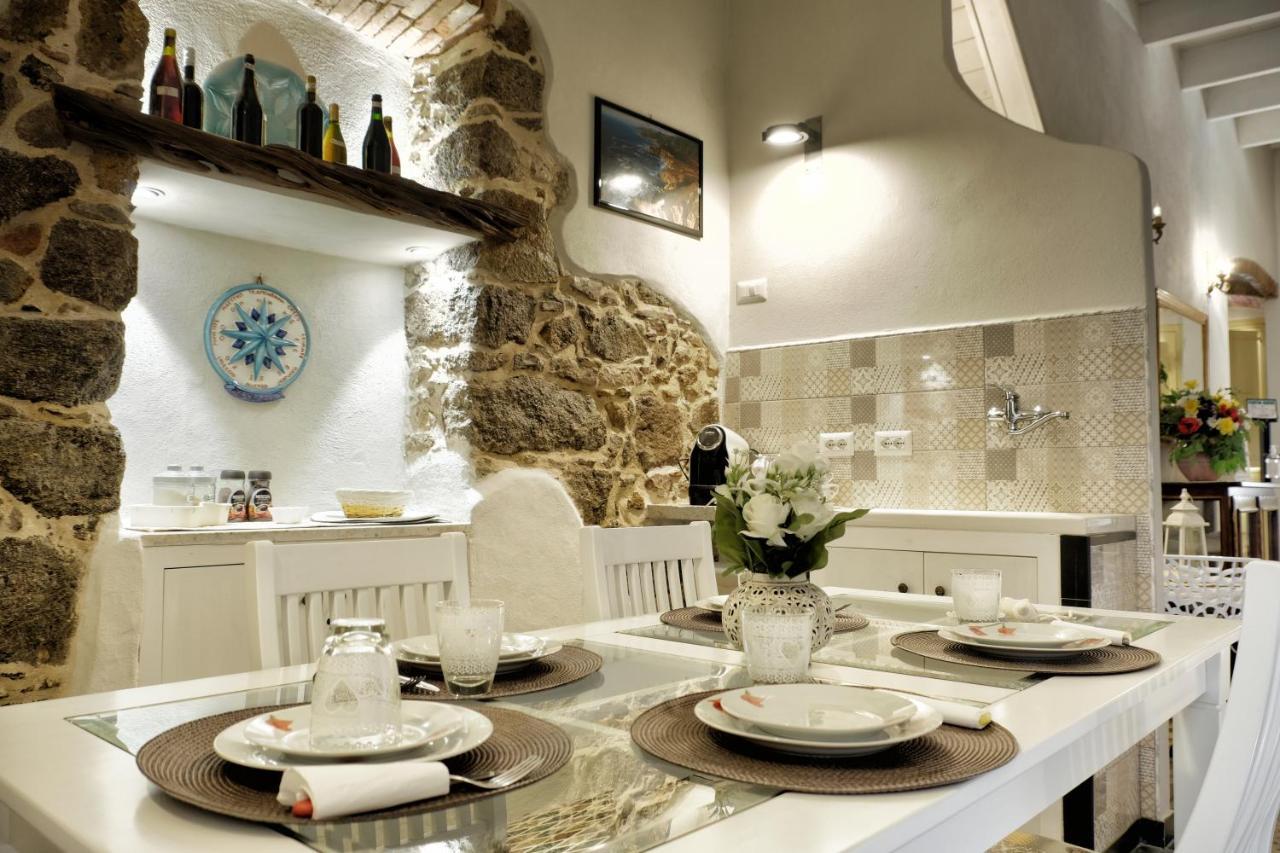 Domo Sa Barra Bed and Breakfast SantʼAntìoco Εξωτερικό φωτογραφία