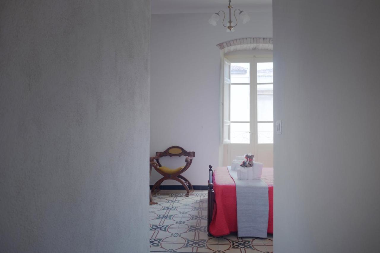 Domo Sa Barra Bed and Breakfast SantʼAntìoco Εξωτερικό φωτογραφία
