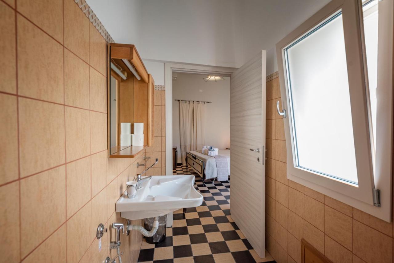 Domo Sa Barra Bed and Breakfast SantʼAntìoco Εξωτερικό φωτογραφία