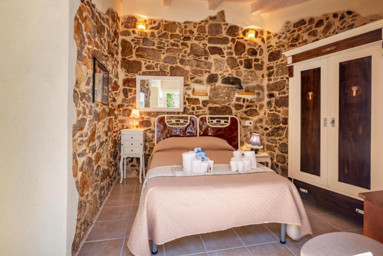 Domo Sa Barra Bed and Breakfast SantʼAntìoco Εξωτερικό φωτογραφία